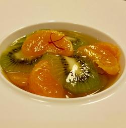 Salade de kiwis, mandarines au sirop de citrons verts et safran par Thierry Louvrier
