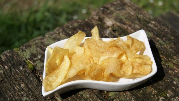Chips au vinaigre au safran