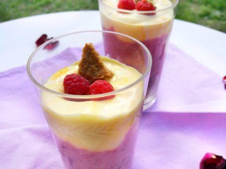 Trifle aux prunes et safran, biscuit à la noisette et cardamome